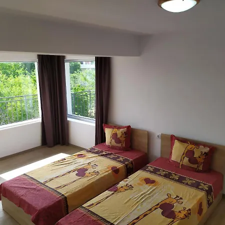 Casa de hóspedes Savovi