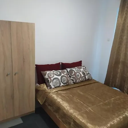 Casa de hóspedes Savovi